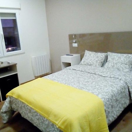 Residencia Compostela 2 Bed and Breakfast Santiago de Compostela Eksteriør billede