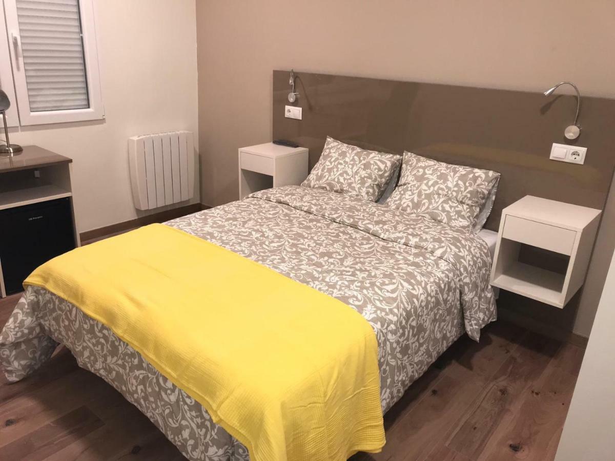 Residencia Compostela 2 Bed and Breakfast Santiago de Compostela Eksteriør billede